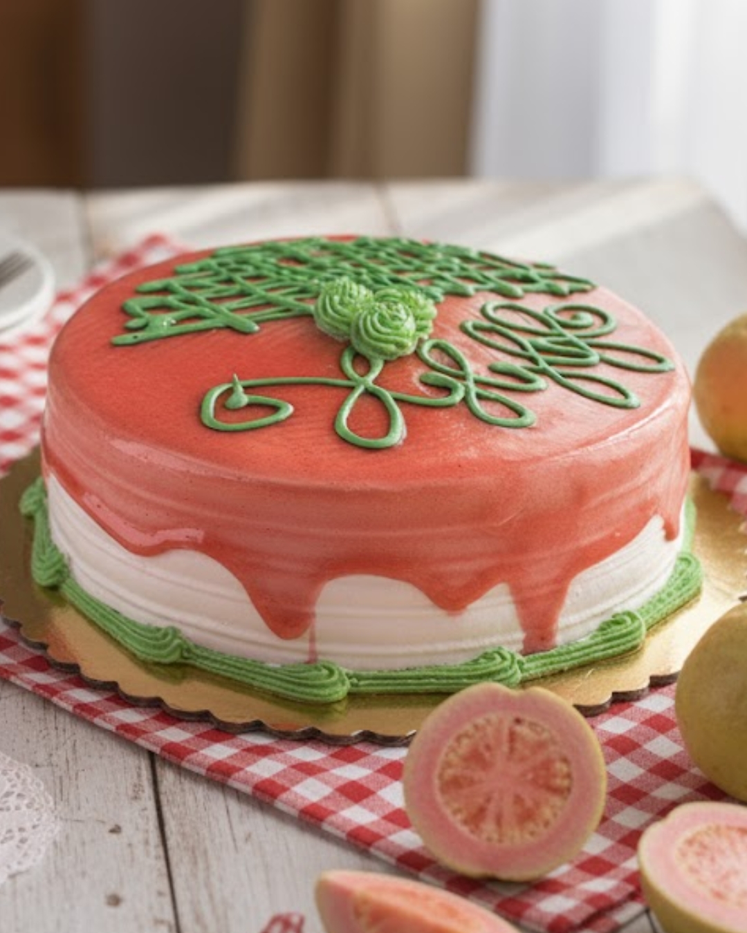 Bizcocho de vainilla con guayaba y queso
